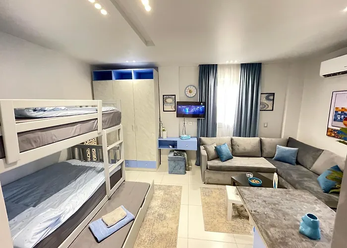 589-4 Luxury Studio House