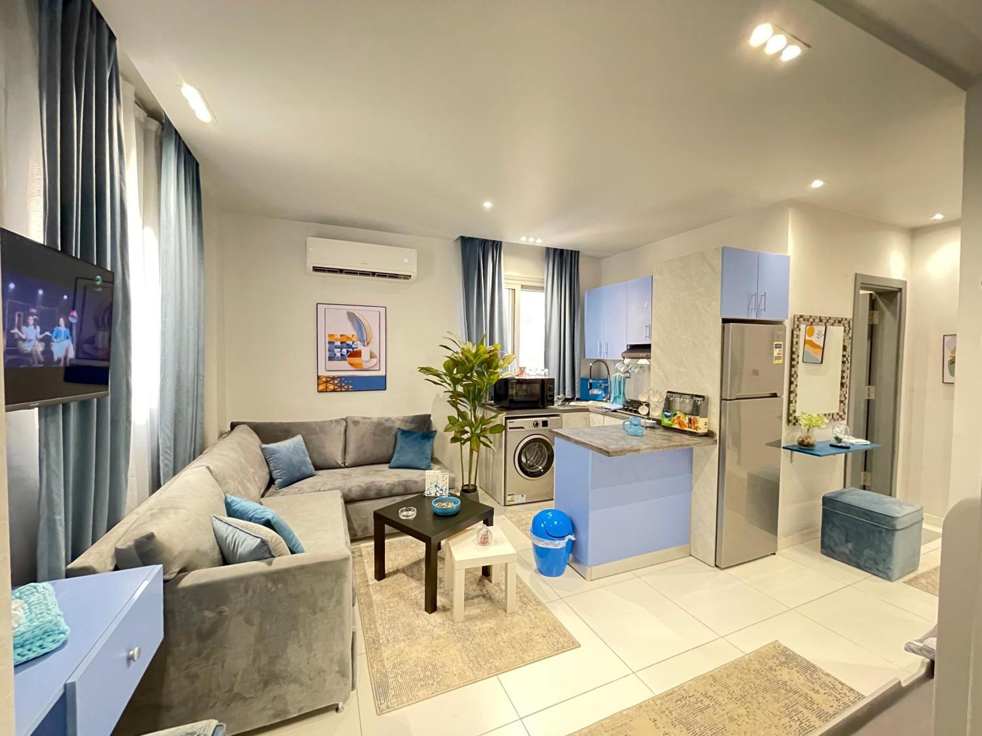 589-4 Luxury House Apartment